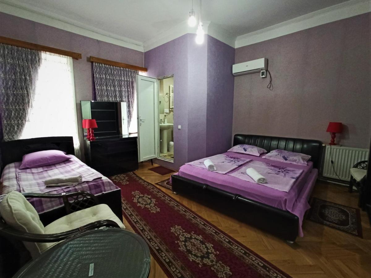 Guesthouse Lilia &Wine Celler Telavi Exterior foto